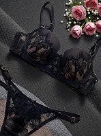 Комплект жіночої білизни з пуш ап