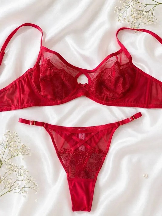 33038-chervonyi-11988512557818